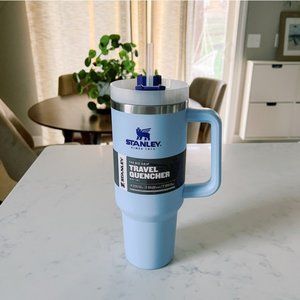 Stanley 40oz Quencher Tumber Cup Cornflower Baby Blue Straw Brand New